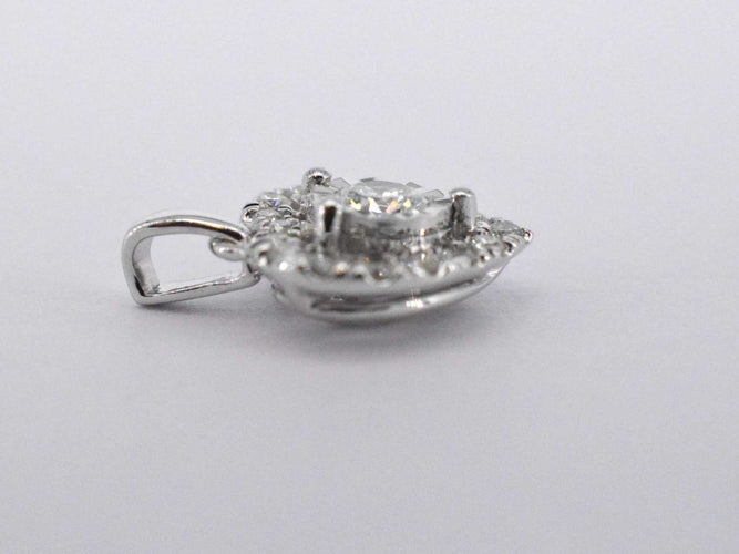 Pendentif Pendentif en or blanc avec diamants en forme de cœur 58 Facettes 2082