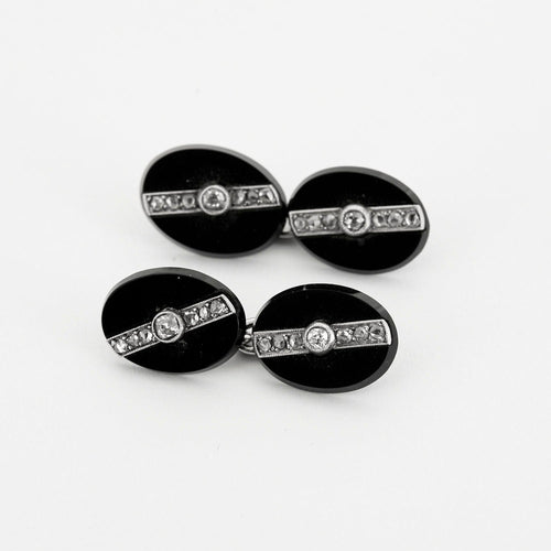 Boutons de manchette Bontons de manchettes 1930 en onyx et diamants. 58 Facettes P21L12