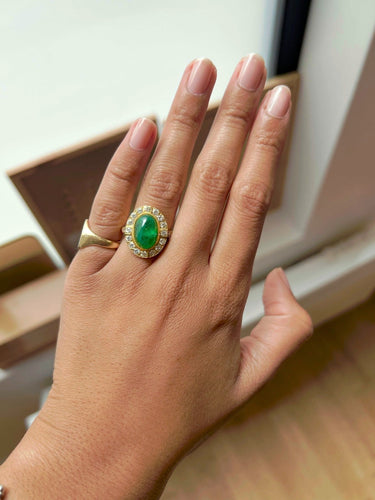 Bague 56 Bague or jaune émeraude et diamants 58 Facettes