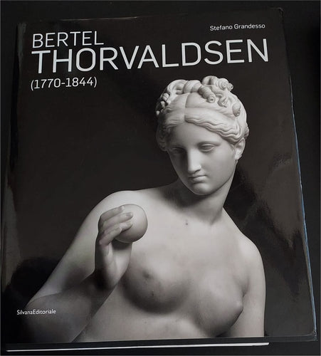 Pendentif Broche/pendentif camée victorien avec médaillon représentant Cupidon et Bacchus foulant des raisins, automne d'après Thorvaldsen 58 Facettes 21130-0149