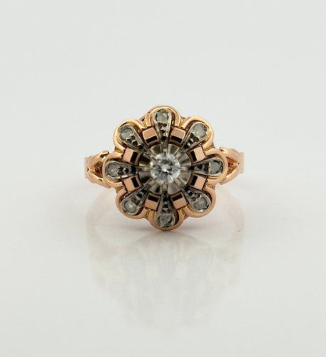 Bague 53 Bague ancienne en or et diamants 58 Facettes