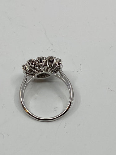 Bague 51 Bague marguerite, diamants 58 Facettes AB15