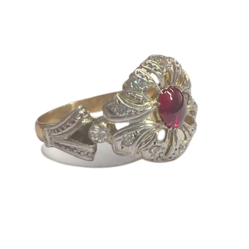 Bague Bague en or et platine avec diamants et cabochon rubis 58 Facettes Q197B