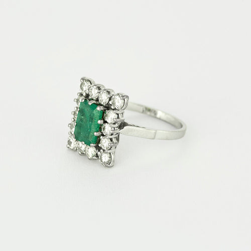 Bague 53.5 Bague or gris, émeraude et diamants 58 Facettes CO3