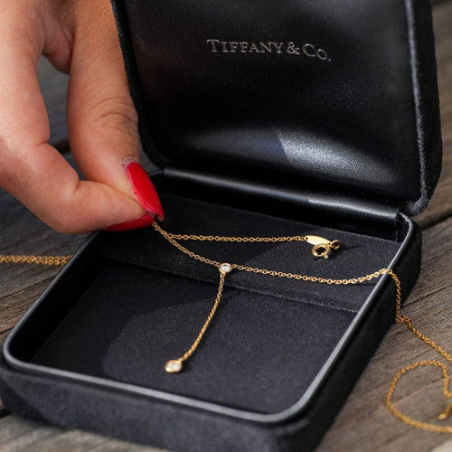 Collier TIFFANY & CO - Collier "Diamands by the yard" - en or jaune 18k et diamants 58 Facettes