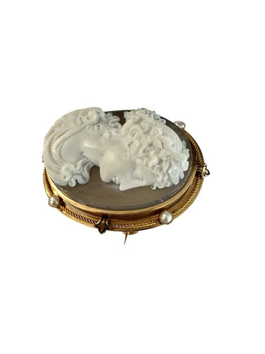 Broche Importante broche Camée Sur Agate 58 Facettes