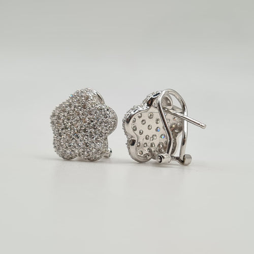 Boucles d'oreilles Boucles d’oreilles or blanc 18 carats fleurs en diamants naturels 58 Facettes