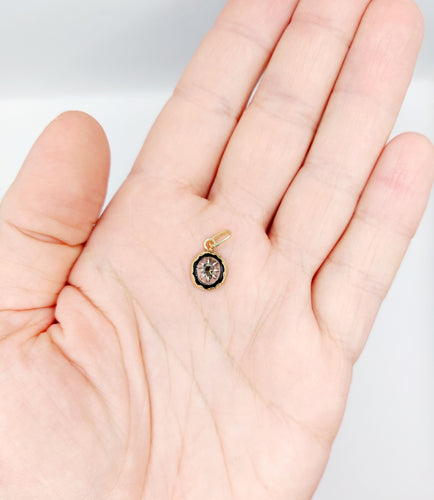 Pendentif Pendentif victorien en or 18k et argent, diamant taille rose sur paillon 58 Facettes A06473