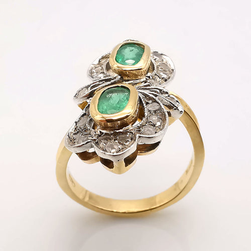 Bague 58 Bague or jaune, émeraudes et diamants 58 Facettes