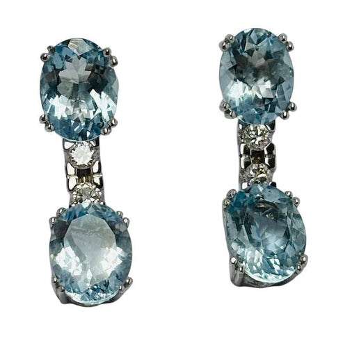 Boucles d'oreilles Boucles d'oreilles contemporaines en or blanc serties d'aigues-marines de 6,05 ct et de diamants de 0,20 ct 58 Facettes Q251B