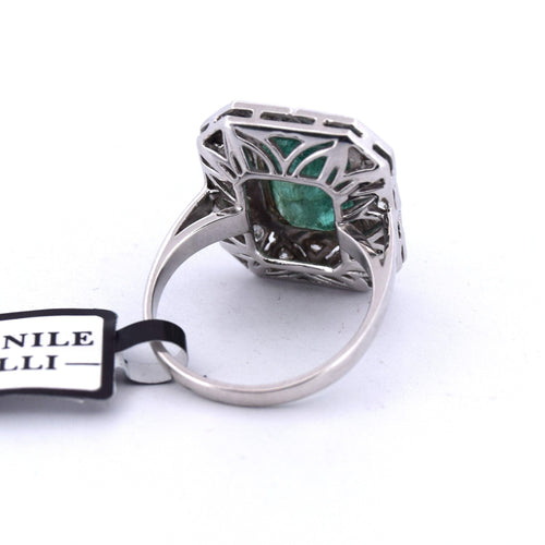 Bague 56 Bague Art Déco en or jaune, émeraudes et diamants 58 Facettes