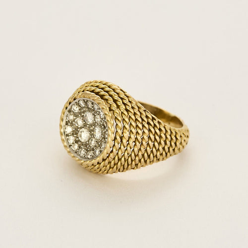 Boucheron - Bague en or jaune tressée sertie de diamants