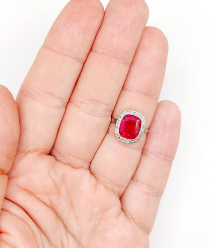 Ring Art Deco white gold, synthetic ruby and rose-cut diamonds (circa 1930) 