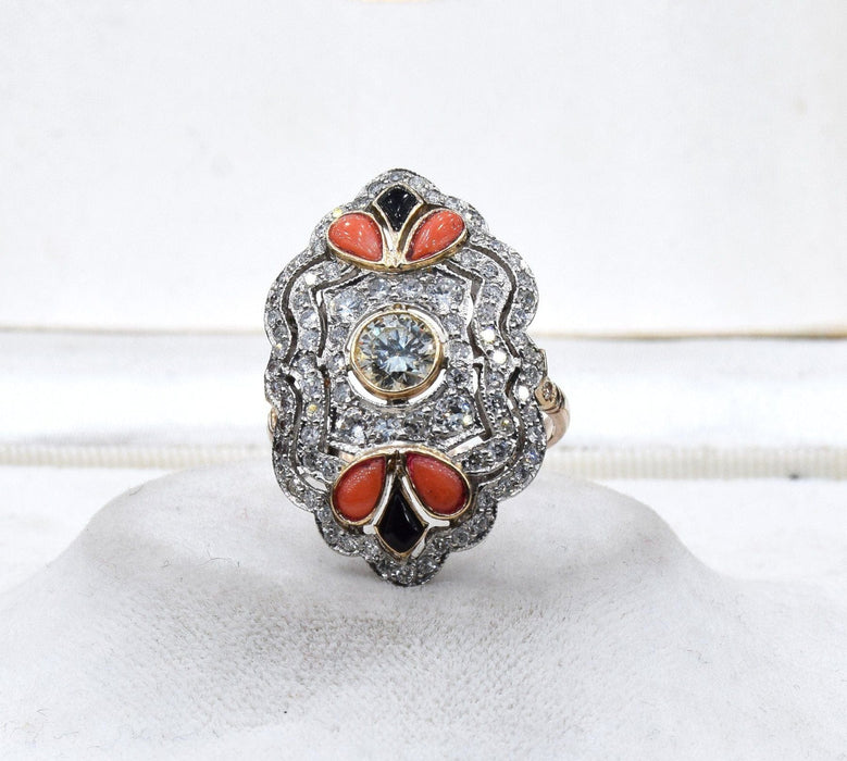 Anello in platino con diamanti Art Nouveau