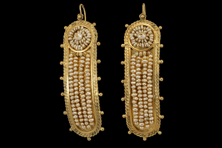 Boucles d'oreilles Boucles d'oreilles en or et perles anciennes 58 Facettes 7624