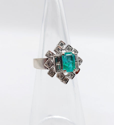 Bague 46.5 Bague vintage or blanc 14k émeraude et diamants 58 Facettes A05891