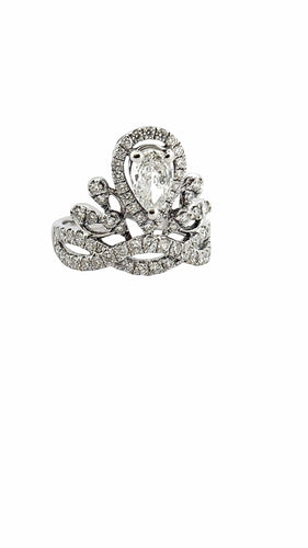 18 ayar beyaz altın ve pırlanta yüzük 