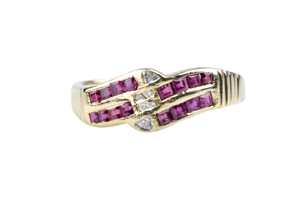 Bague 55 Bague rubis et diamants en or jaune – 0,32 ct de rubis & 0,06 ct de diamants 58 Facettes BGRUCC1315-107