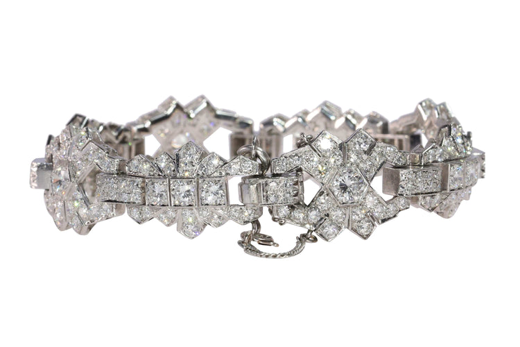 回声 Art Deco ：一款比利时的铂金 1950年代手链 