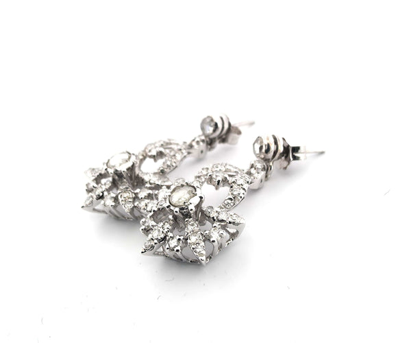 Boucles d'oreilles Boucles d'oreilles en platine avec diamants 58 Facettes