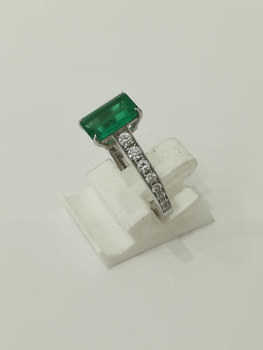 Bague 53 Bague Emeraude Diamants Or Blanc 58 Facettes