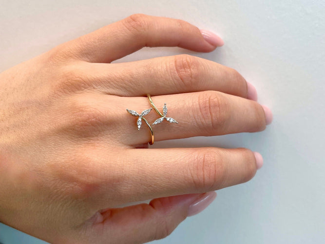 Bague 55 Bague en or jaune avec diamants 58 Facettes 2335