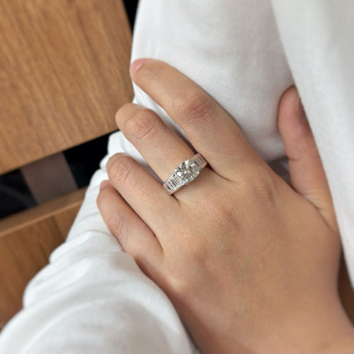 Bague 53 Bague - Or & Diamants 58 Facettes 250163R