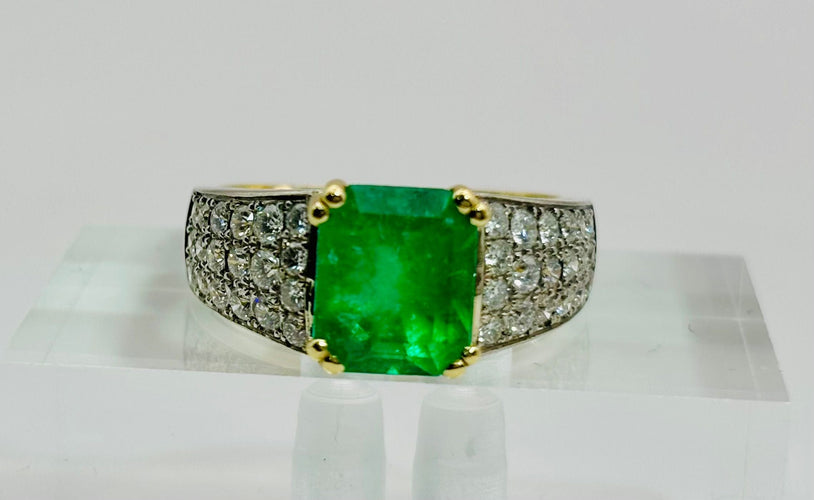 Bague 55 Bague en or avec émeraude et diamants – joaillerie haut de gamme 58 Facettes 50334