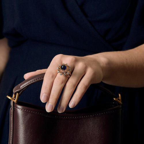 Bague 55,5 Importante bague en or jaune, or blanc, diamants et saphir de synthèse 58 Facettes BIA1089X2