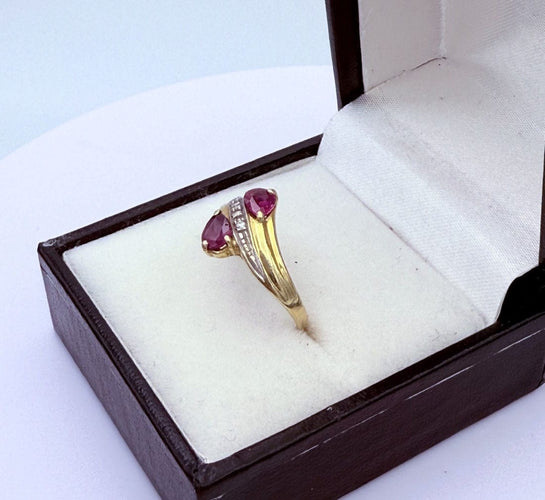 Bague 52.5 Bague Toi & Moi or jaune, rubis taille poire 58 Facettes