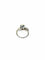 Bague 52 Bague en or blanc, perle et diamants 58 Facettes