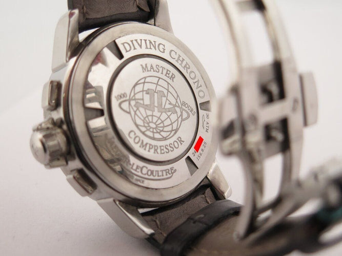 Montre Montre Jaeger-LeCoultre Master Compressor Diving GMT 156.8.25 38m automatique 58 Facettes 269228