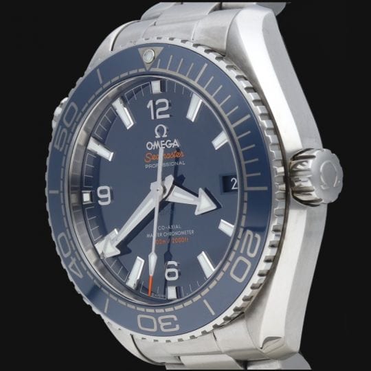 Montre Omega Montre Seamaster Planet Ocean 58 Facettes MT40490