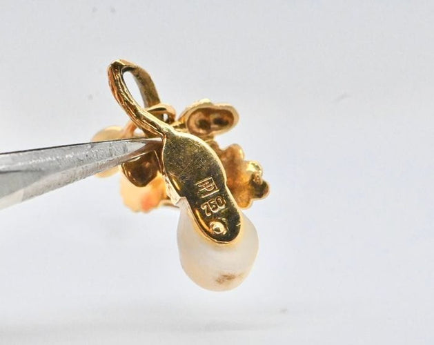 Boucles d'oreilles Boucles d'oreilles dents de biche en or blanc 58 Facettes