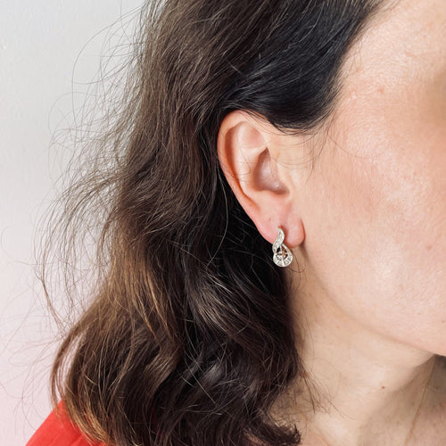 Boucles d'oreilles Boucles d'oreilles or jaune, platine, diamants 58 Facettes