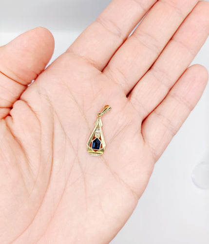 Pendentif Pendentif Art Déco or jaune et verre bleu (circa 1930) 58 Facettes A05640