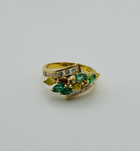 Bague Bague en or jaune avec émeraudes et diamants fantaisie 58 Facettes P30001