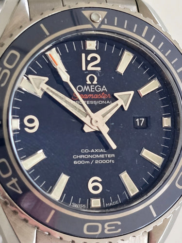 Montre OMEGA - Montre Seamaster Planet Ocean 58 Facettes