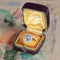 Bague 54 Liens éternels : la bague décorative en diamant des années 1920 58 Facettes 19157-0036