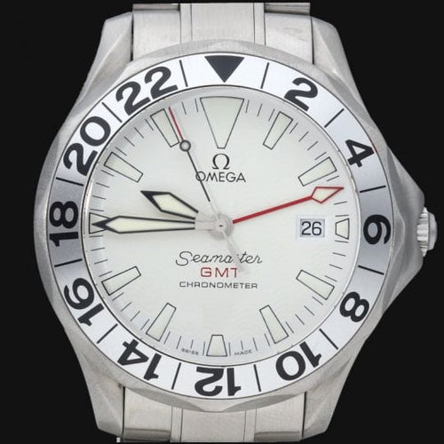 Montre Omega Montre Seamaster Diver 300M Gmt 58 Facettes MT40533