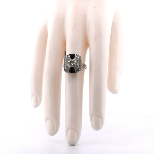 Bague 54 Bague Art déco en platine avec onyx et diamants 58 Facettes
