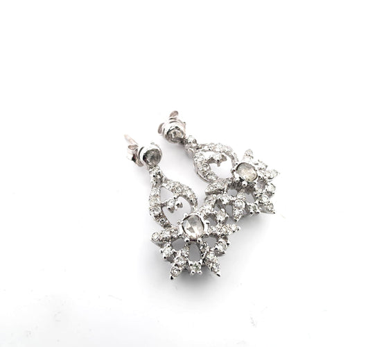Boucles d'oreilles Boucles d'oreilles en platine avec diamants 58 Facettes