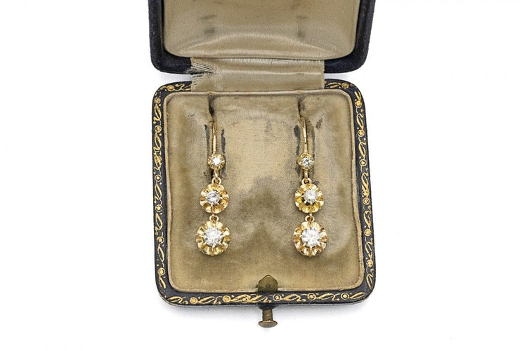 Висящи златни обеци с диаманти около 1,00 карата, Франция, средата на XX век 