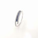 Bague 54 Bague en or blanc sertie de 56 diamants et 10 saphirs 58 Facettes