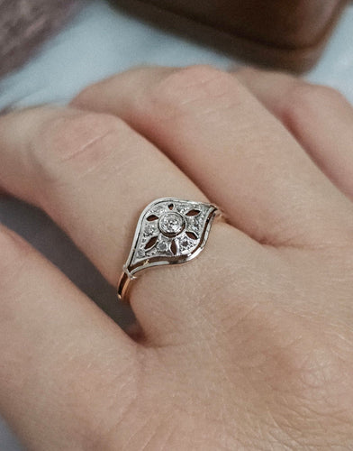 Bague 56 Bague ancienne or bicolore et diamants 58 Facettes 645