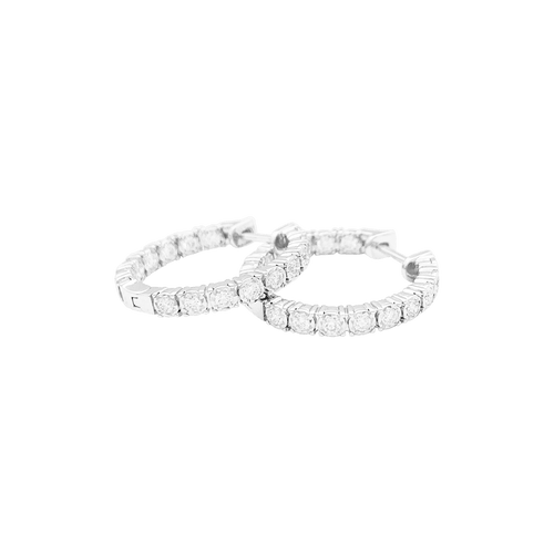 Boucles d'oreilles Paire de petites créoles en or blanc et diamants. 58 Facettes 34484