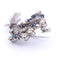 Broche BROCHE EN OR BLANC 18KT - SAPHIRS ET DIAMANTS 58 Facettes