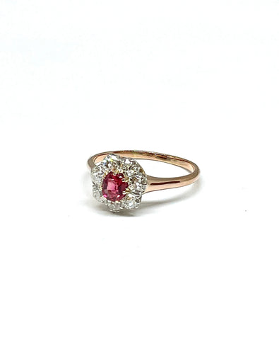 Bague Bague marguerite ancienne en or rose 18 carats ornée d’un saphir rose et diamants 58 Facettes
