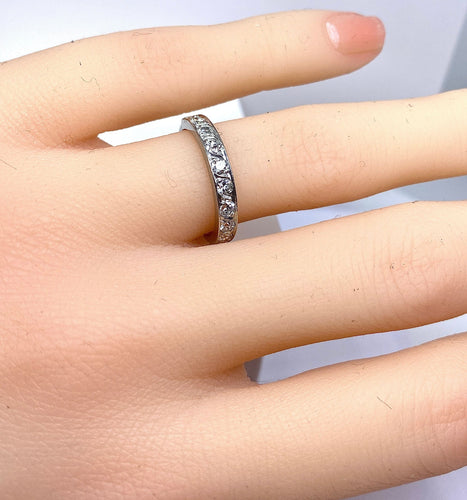 Bague 50 Demie alliance en platine et diamants 58 Facettes AB615