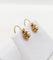 Boucles d'oreilles Dormeuses antique or perle en serti griffes 58 Facettes A05421